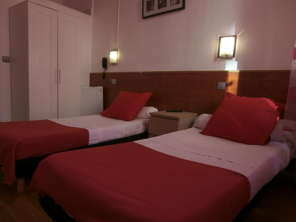 Hotel Imperial Marseille Bagian luar foto