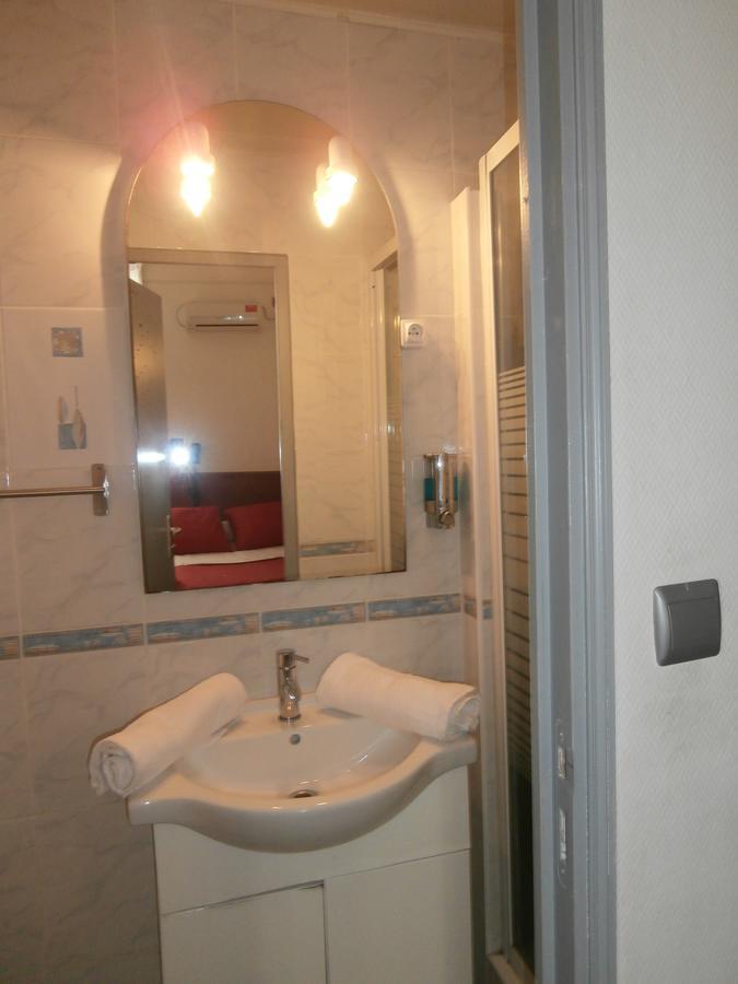 Hotel Imperial Marseille Bagian luar foto